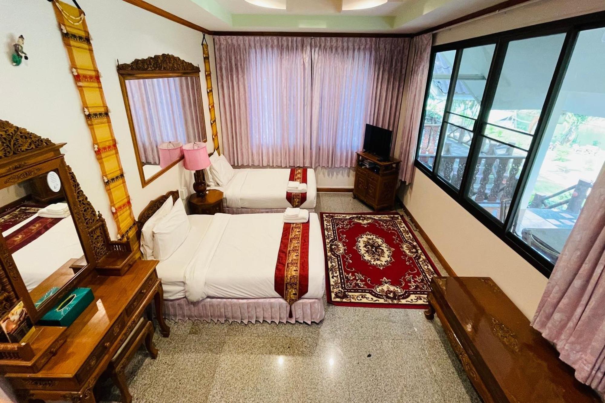 Baan Rim Kwai Paerimnam Resort Kanchanaburi Exterior photo