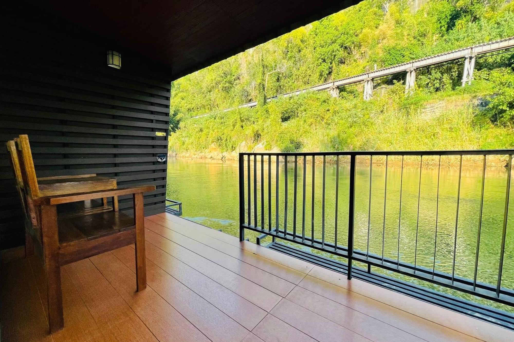 Baan Rim Kwai Paerimnam Resort Kanchanaburi Exterior photo
