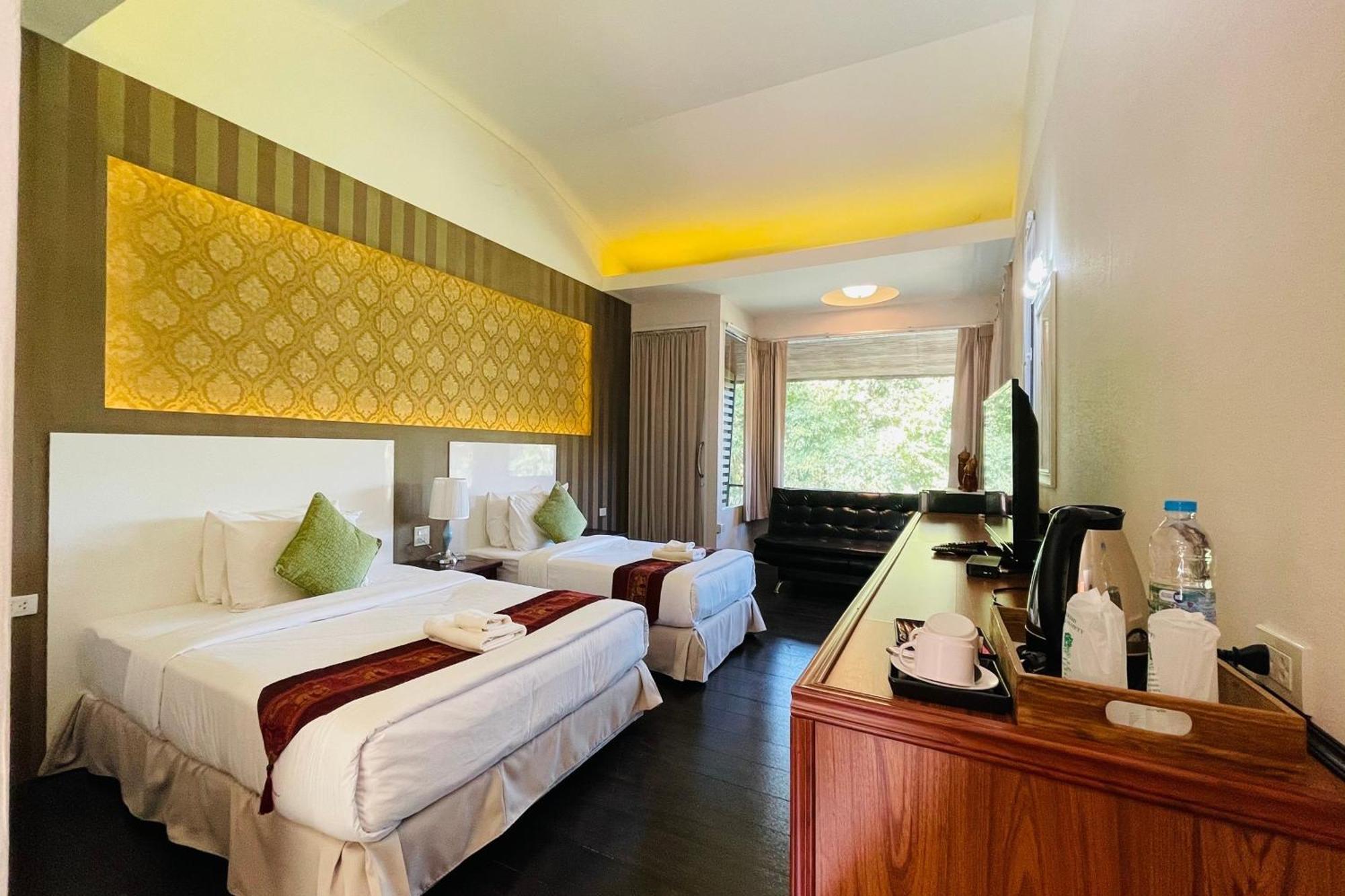 Baan Rim Kwai Paerimnam Resort Kanchanaburi Exterior photo
