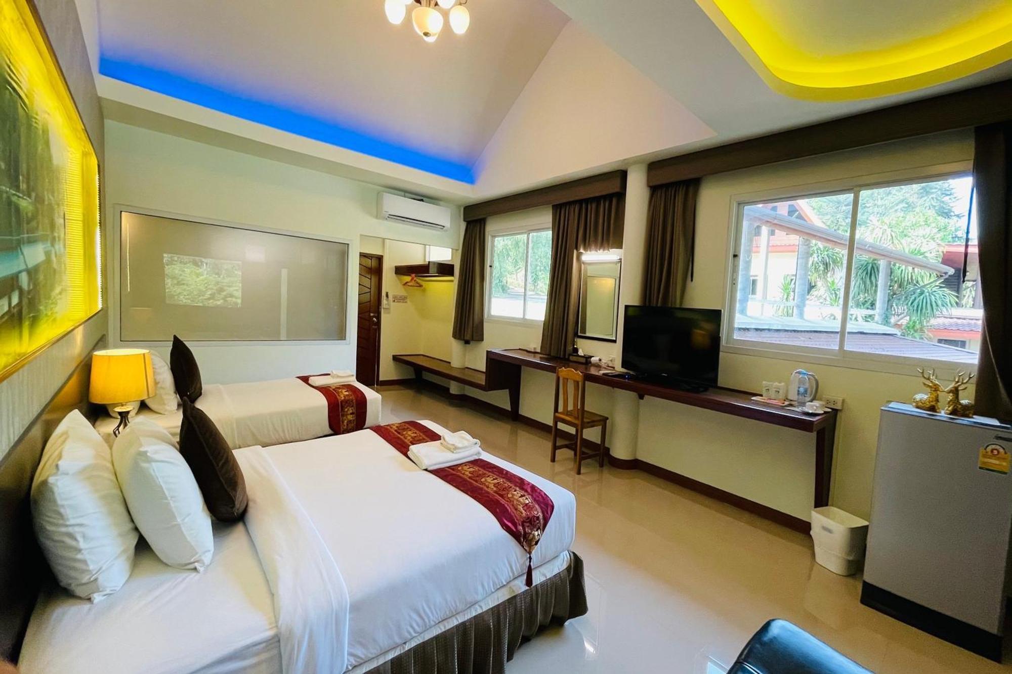 Baan Rim Kwai Paerimnam Resort Kanchanaburi Exterior photo