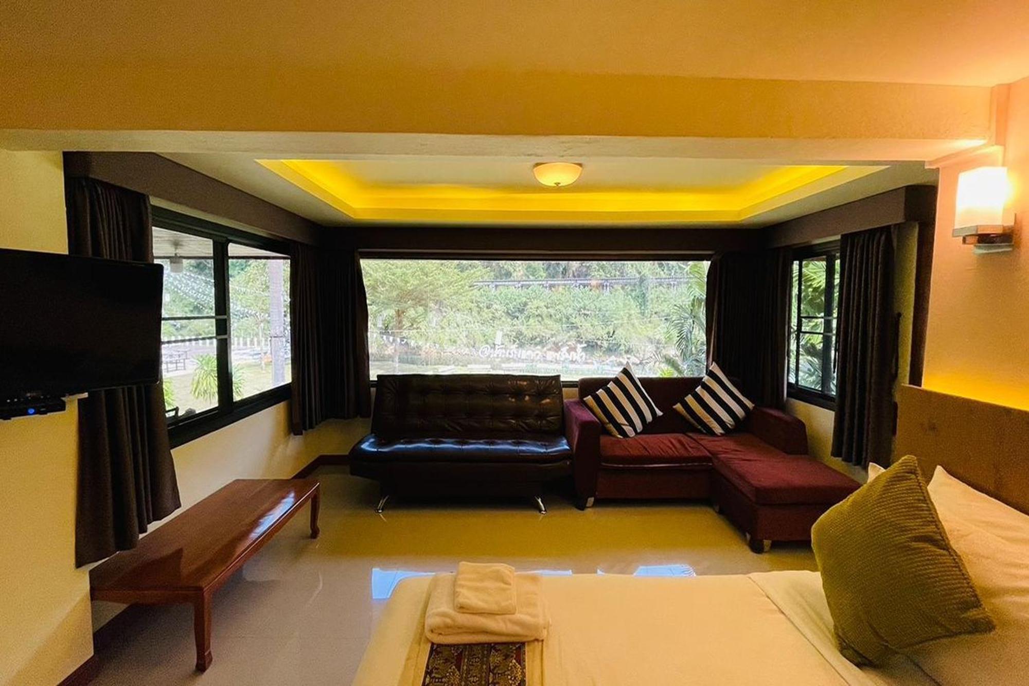 Baan Rim Kwai Paerimnam Resort Kanchanaburi Exterior photo